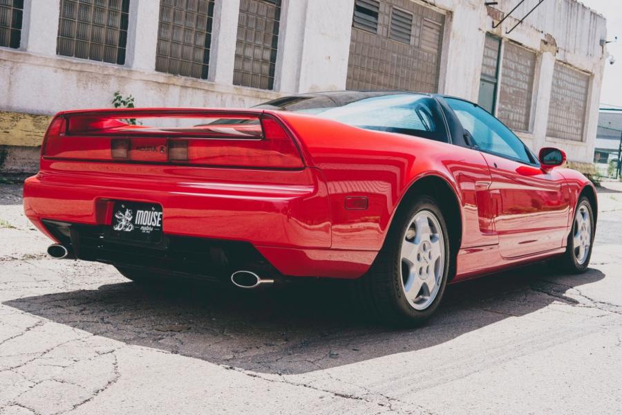  Acura NSX 1991 года  (фото 17 из 61)